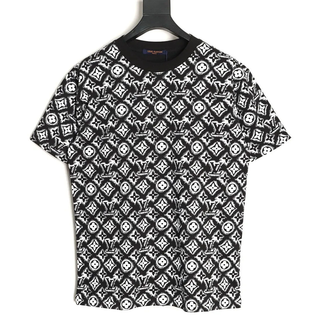 Louis Vuitton 满印logo短袖T恤