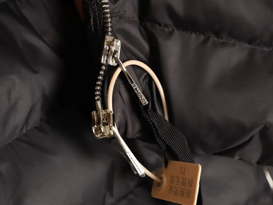 Moncler蒙口24s新款袖子拼接针织立领轻薄羽绒服外套 秋冬新款羽绒拼接夹克