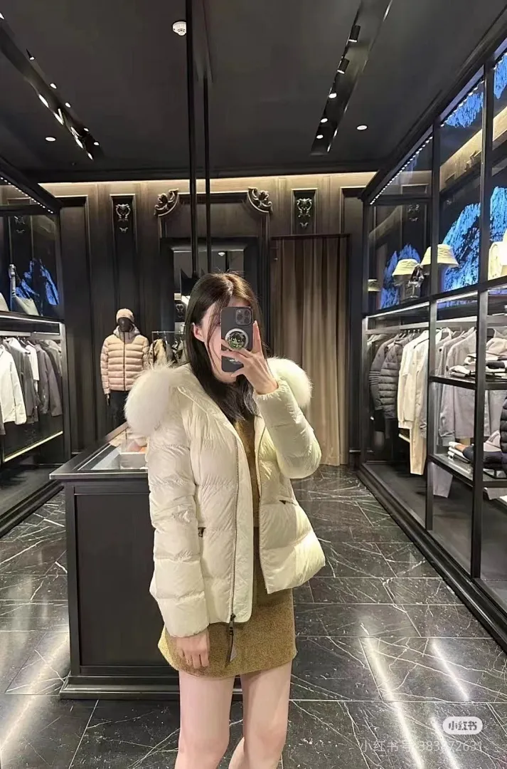 MONCLER 蒙口 HERMIFUR系列短款女款羽绒服