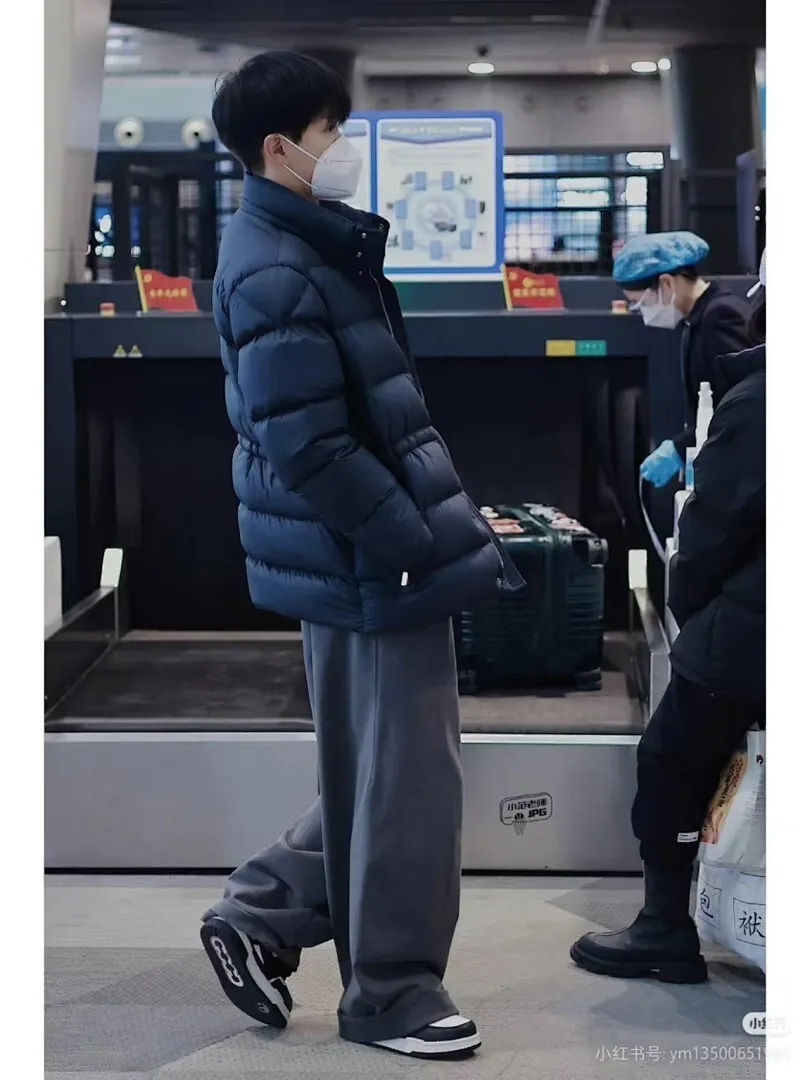 Moncler 蒙口 x 1017 ALYX 9SM联名系列连帽羽绒服