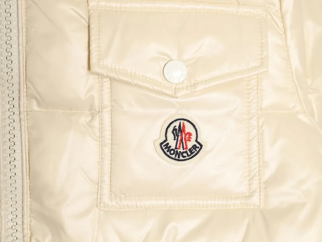 Moncler/蒙口 Andro系列 SS24 ANDRO短款徽标连帽长袖羽绒服