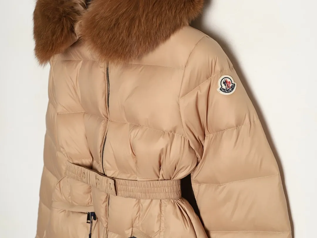 MONCLER 蒙口 HERMIFUR系列短款女款羽绒服