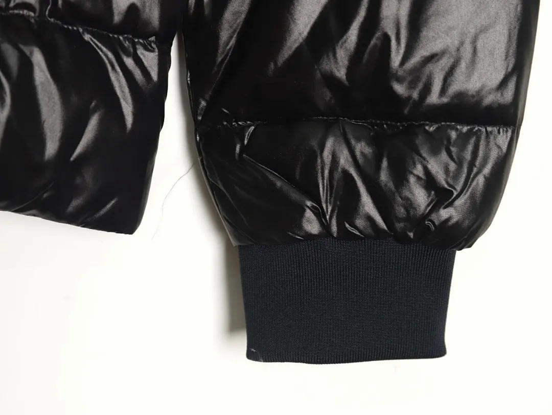 Moncler蒙口FW22corydale双峰款条纹连帽（帽子可拆卸）王一博同款羽绒服