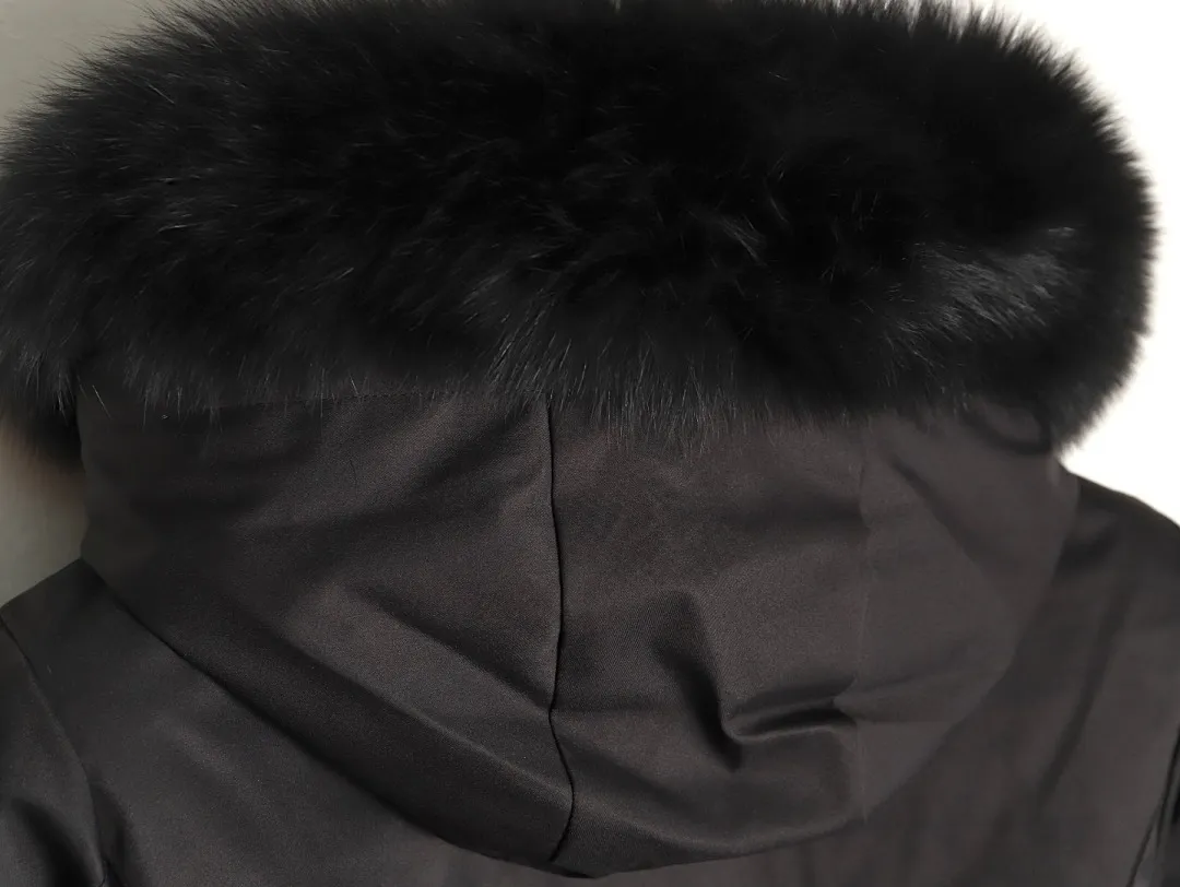 Moncler 蒙口 Bauges披肩连帽狐狸毛领羽绒服