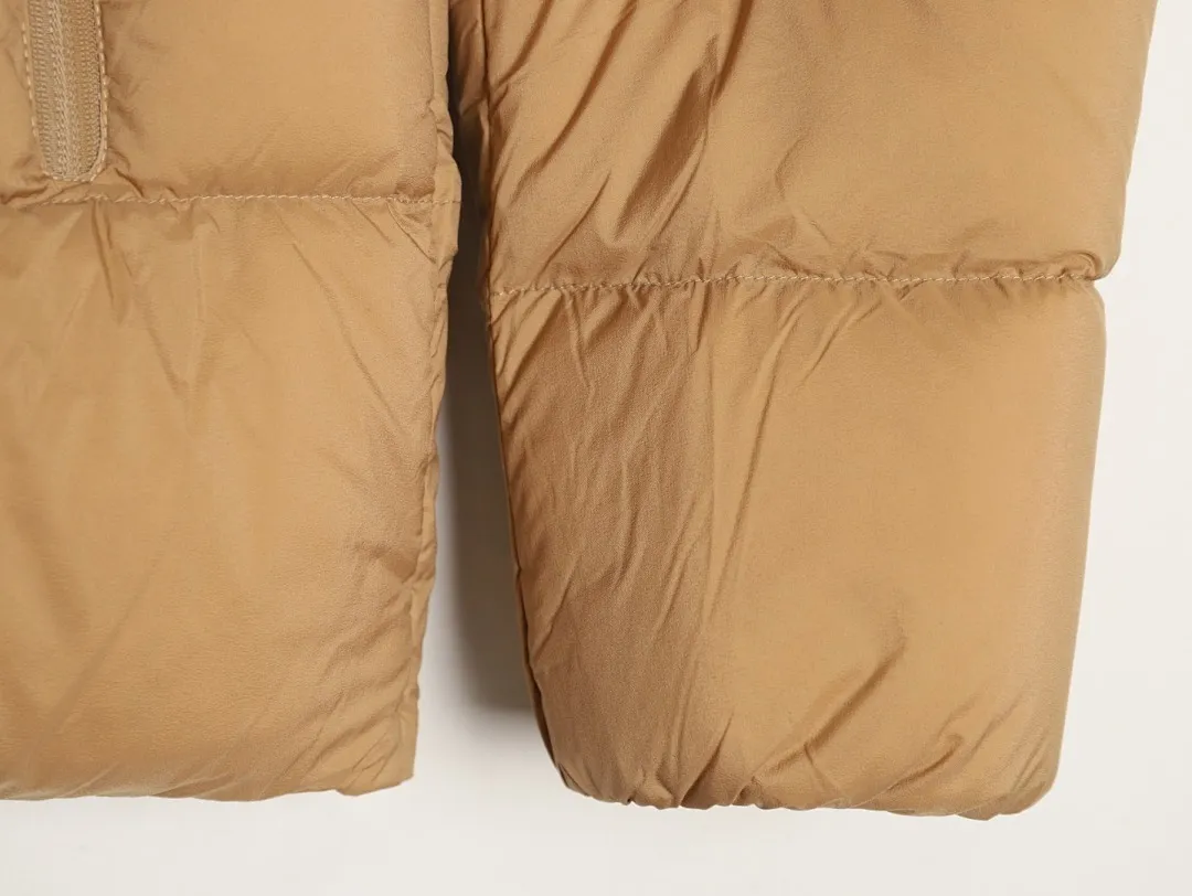 Moncler/蒙口 立领纯色双拉链羽绒服