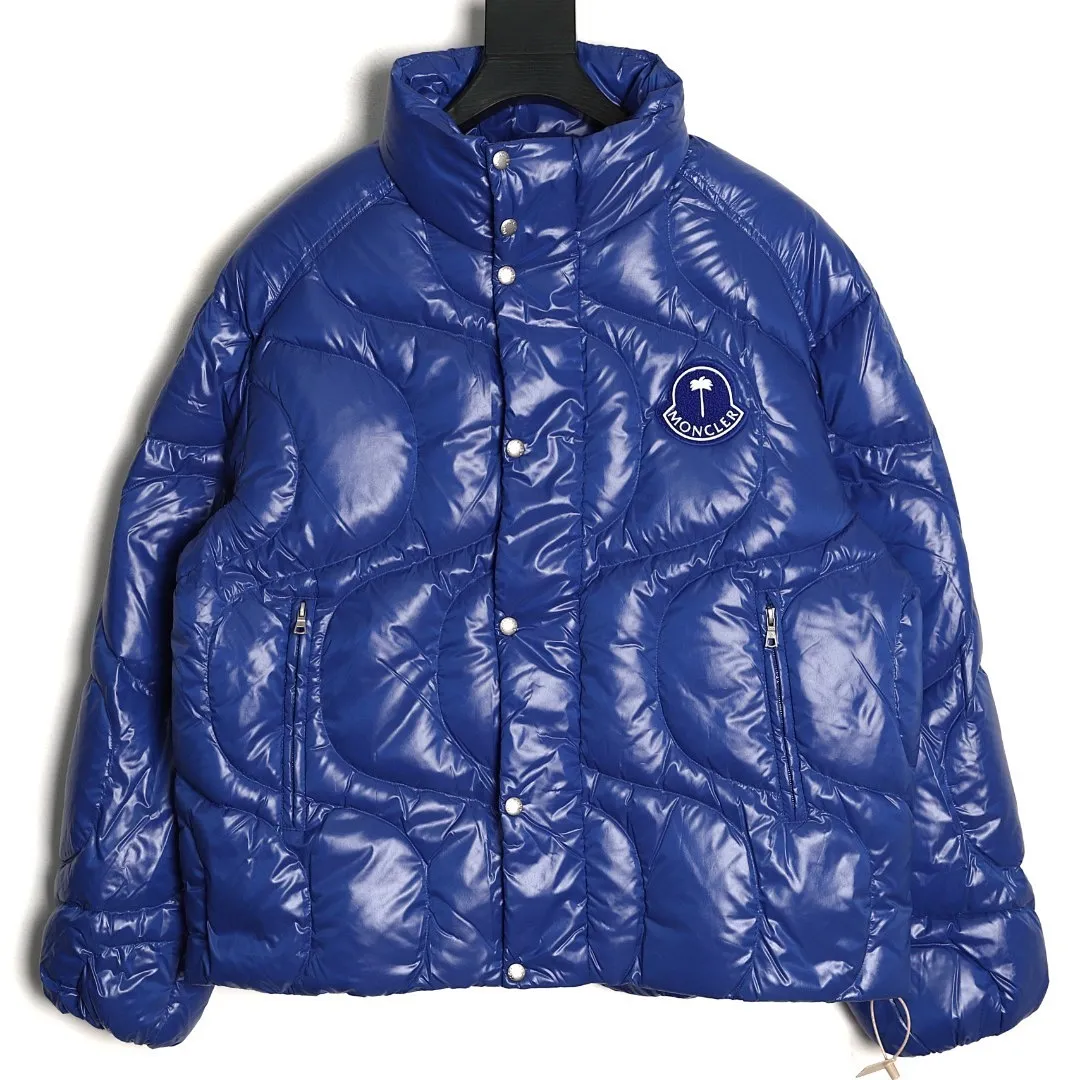 Moncler x Palm angels 联名款 Haunani 系列纯色高领宽松立领羽绒服