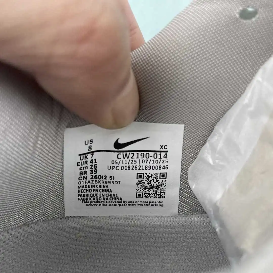 💰US$51 Nike Kobe CW2190-014 Size 38-46