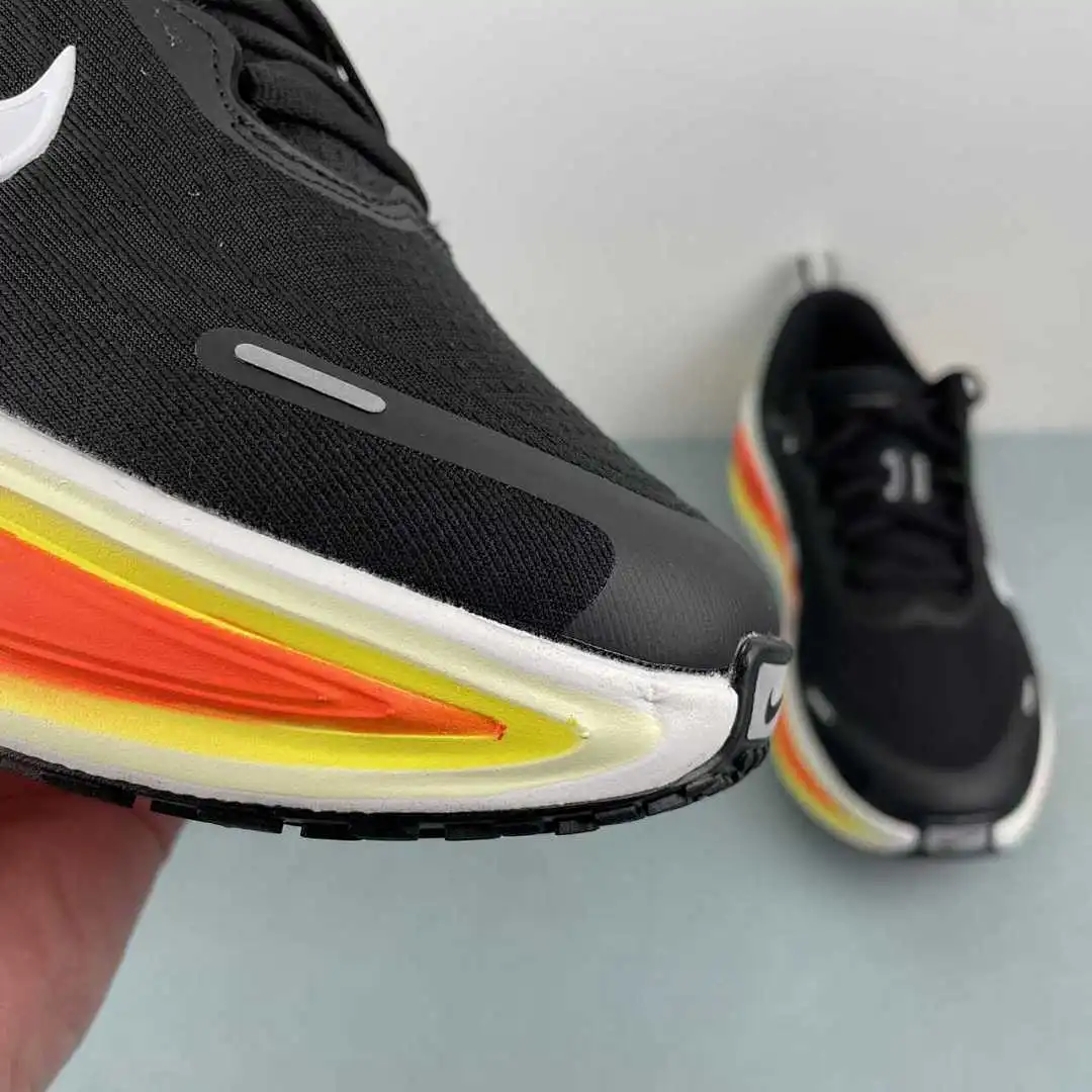 💰US$33 Nike Zoom Vomero PLUS HV8150-009 Size 35-46