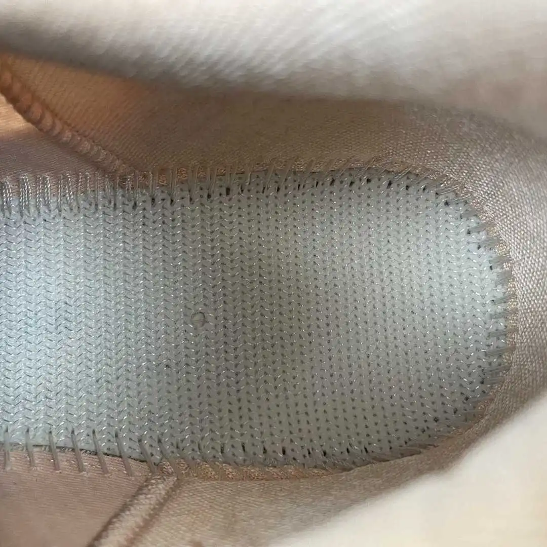 💰US$51 Nike Kobe HQ3138-800 Size 39 40 40.5 41 42 42.5 43 44 44.5 45 46 47.5