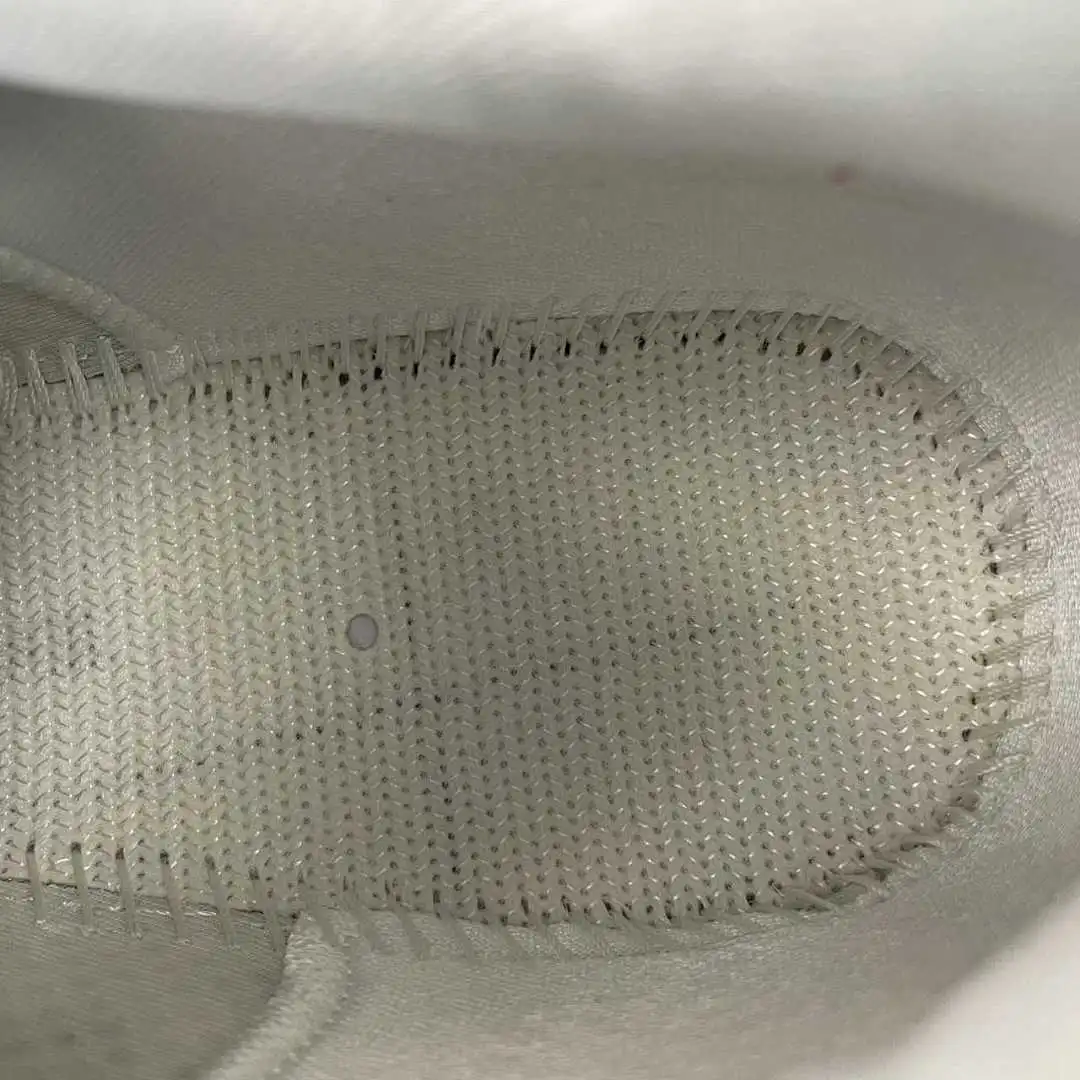 💰US$51 Nike Kobe FQ3549-101 Size 39 40 40.5 41 42 42.5 43 44 44.5 45 46 47.5