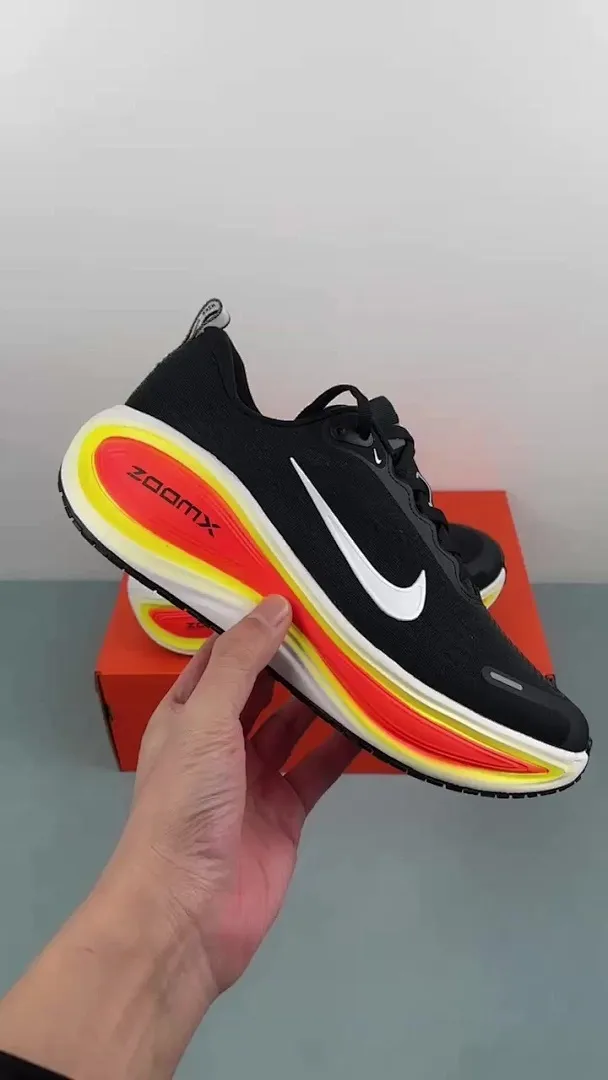 💰US$33 Nike Zoom Vomero PLUS HV8150-009 Size 35-46