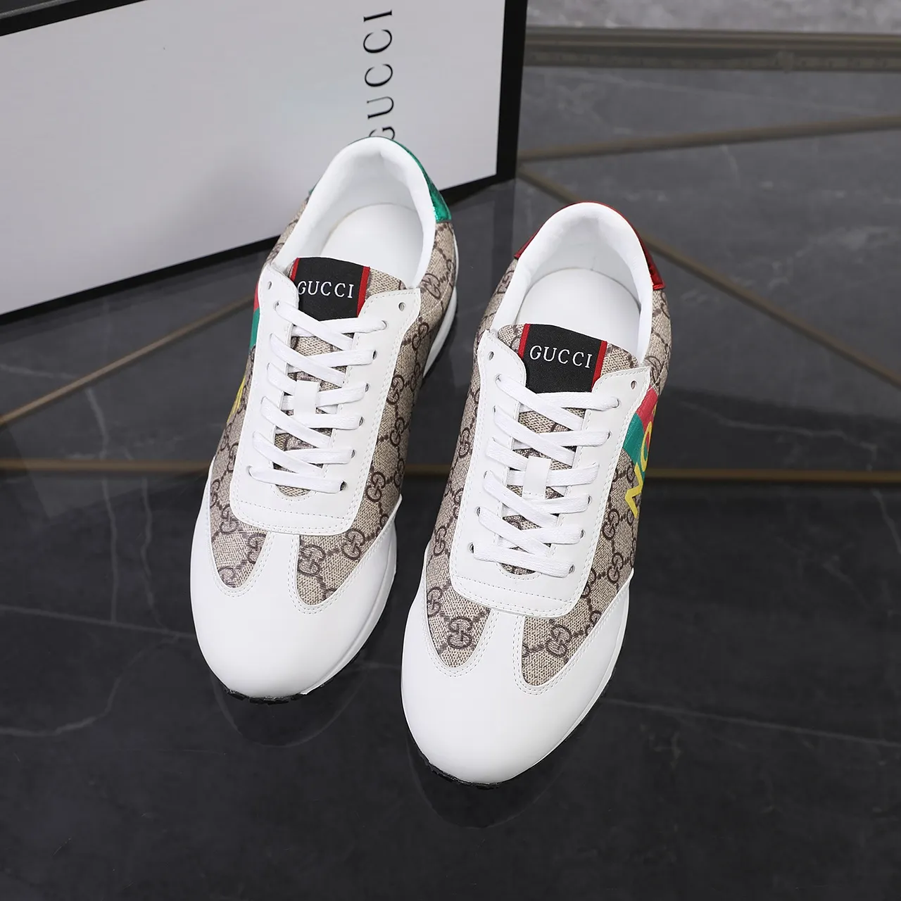 热爆款 真材实料 高端货 🔥🔥🔥批210《 古奇GUCCI》 新款官网&bull;同款【高&bull;版本】最新&bull;爆款休闲鞋，顶端品牌[勾引]奢侈～代购，顶级～质量。专柜同卖产品[强]面料原版采用3D打印技术➕ 舒适的羊皮内里 ，38-45