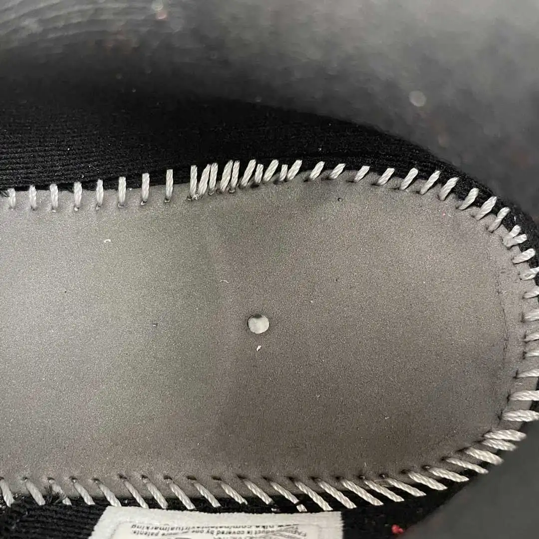 💰US$33 Nike Zoom Vomero PLUS HV8150-009 Size 35-46