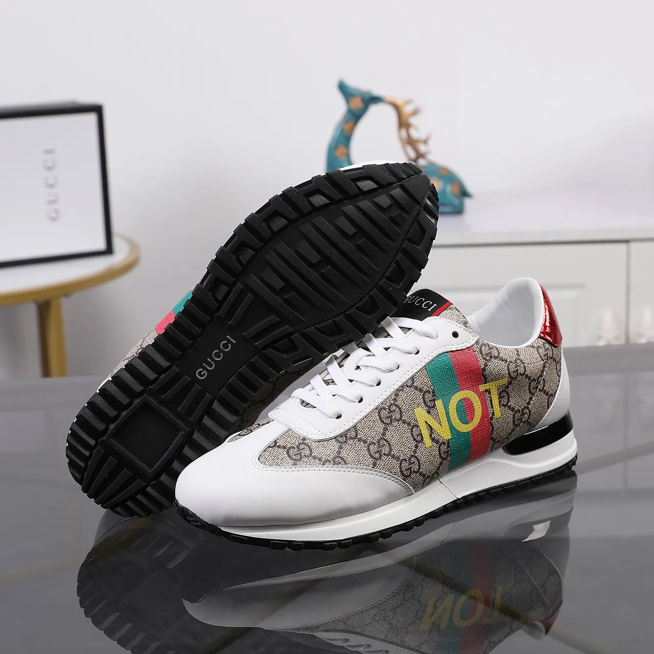 热爆款 真材实料 高端货 🔥🔥🔥批210《 古奇GUCCI》 新款官网&bull;同款【高&bull;版本】最新&bull;爆款休闲鞋，顶端品牌[勾引]奢侈～代购，顶级～质量。专柜同卖产品[强]面料原版采用3D打印技术➕ 舒适的羊皮内里 ，38-45