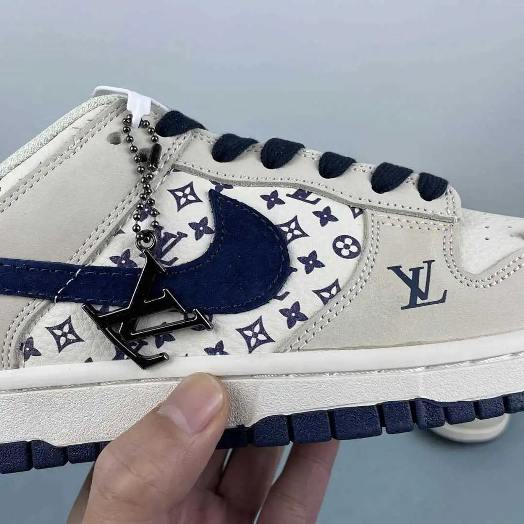 💰US$53 Nike Dunk Low DN3168-020 Size 36-45