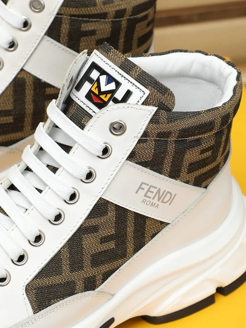 工厂价250💰🔥【FENDI】芬迪小怪兽 男士休闲鞋最新元素潮爆全球,官网火爆热卖,最新休闲鞋,原版版本,面料选用原版布料➕头层羊皮内里,原版防滑大底,舒适以质量说话,颜色:两色可选。码数:38-44(45定做)