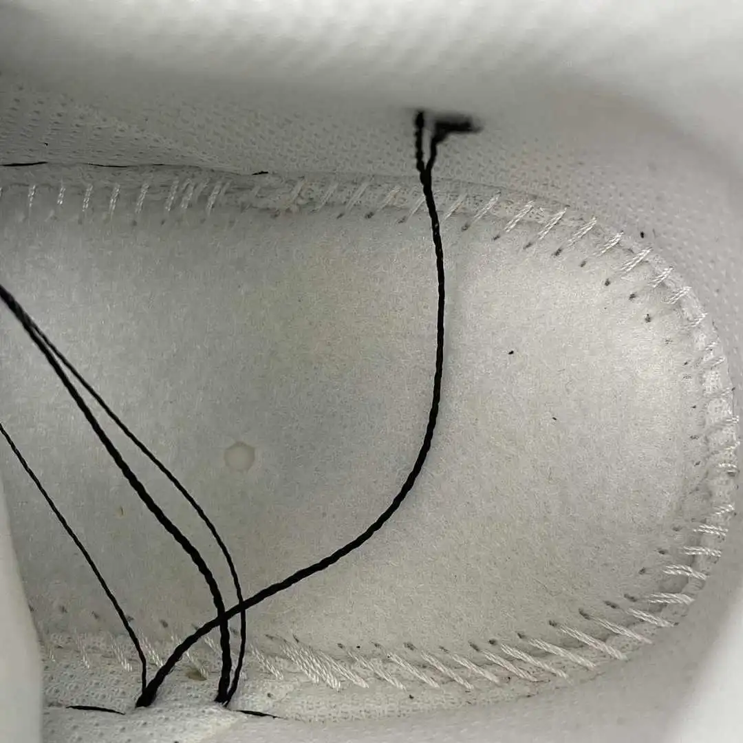 💰US$51 Nike Air Force 1 CW1188-678 Size 36-45