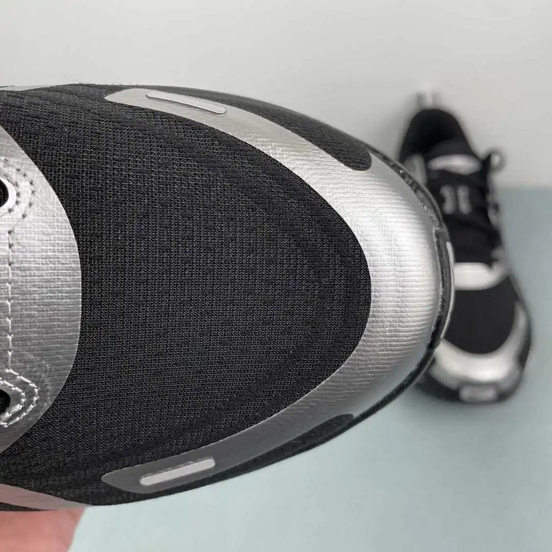 💰US$33 Nike Zoom Vomero PLUS IM6776-555 Size 35-46