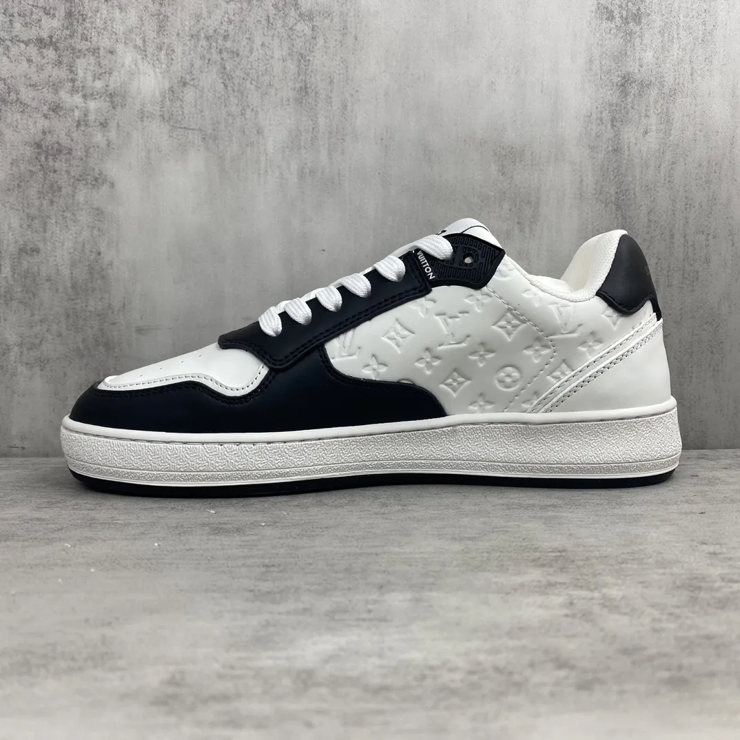 💰320🔥新款上架🔥 LV 24ss 航海刺绣运动鞋 Confetti系列 全皮材质 麂皮拼接小牛皮 版面是L家航海元素的刺绣 进口橡胶发泡大底 码数:35-45