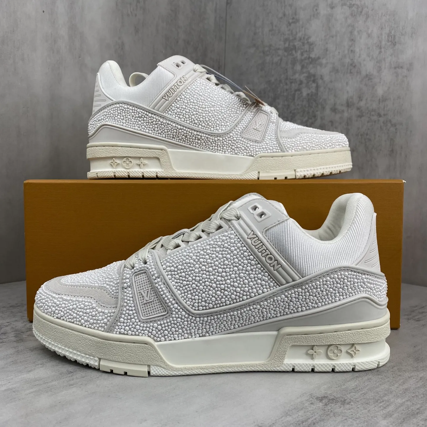 💰410🔥新款上架🔥2025 Louis*Vuitto* LV Trainer 最新款 大底和面料私模 绝对下血本费心思的一款鞋子 自Vifgil到来之后而设计的这一系列 每一季度都深受众多粉丝的青睐 TPU原版大底 原版包装 码数:38-45