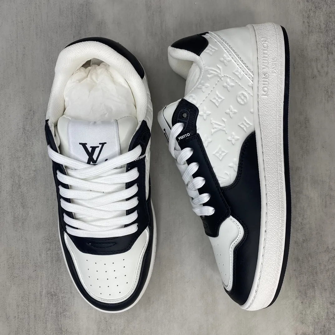 💰320🔥新款上架🔥 LV 24ss 航海刺绣运动鞋 Confetti系列 全皮材质 麂皮拼接小牛皮 版面是L家航海元素的刺绣 进口橡胶发泡大底 码数:35-45