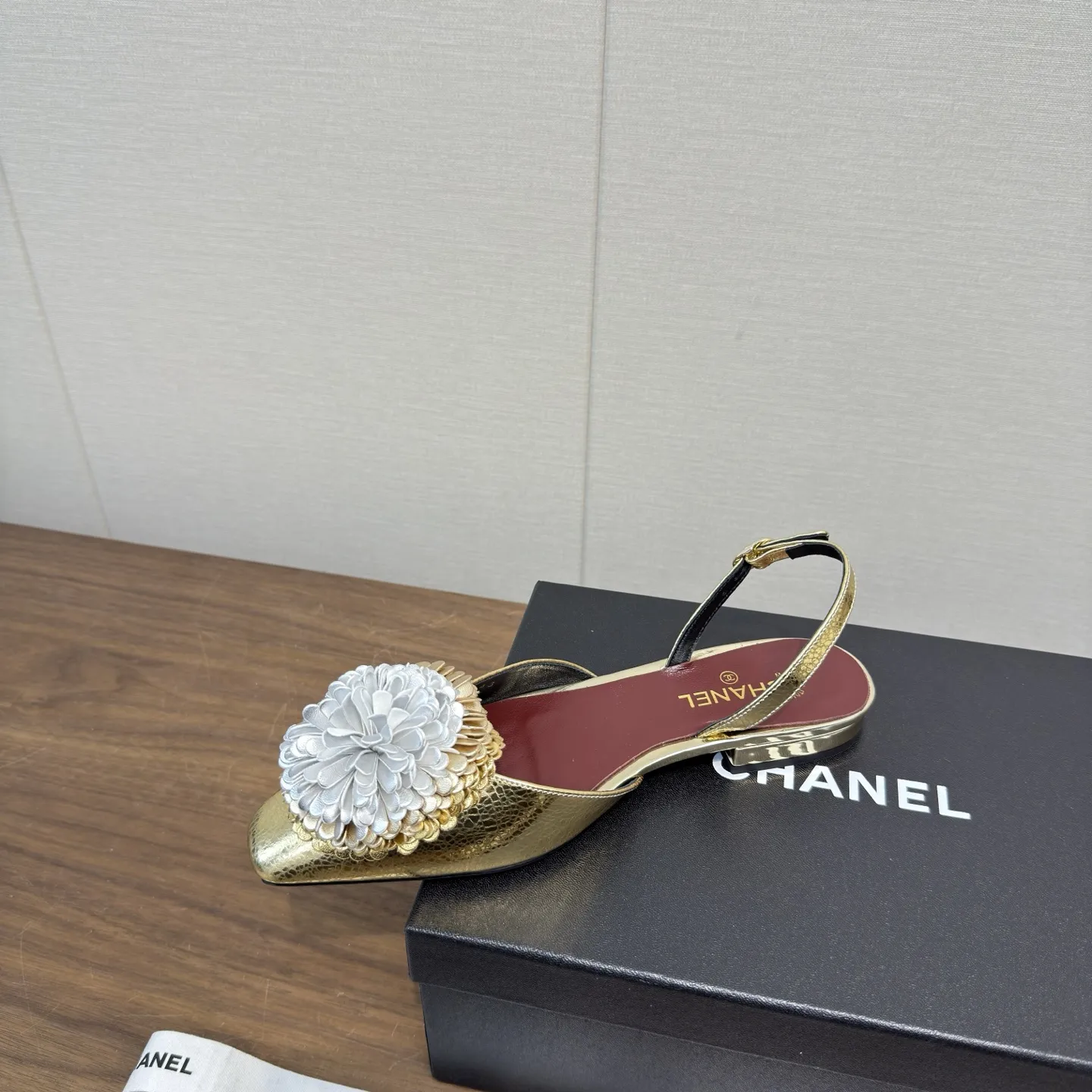 Chanel 1:1 premium white lambskin slingback flats with handcrafted 3D leather Camellia flower - xiashuluxe