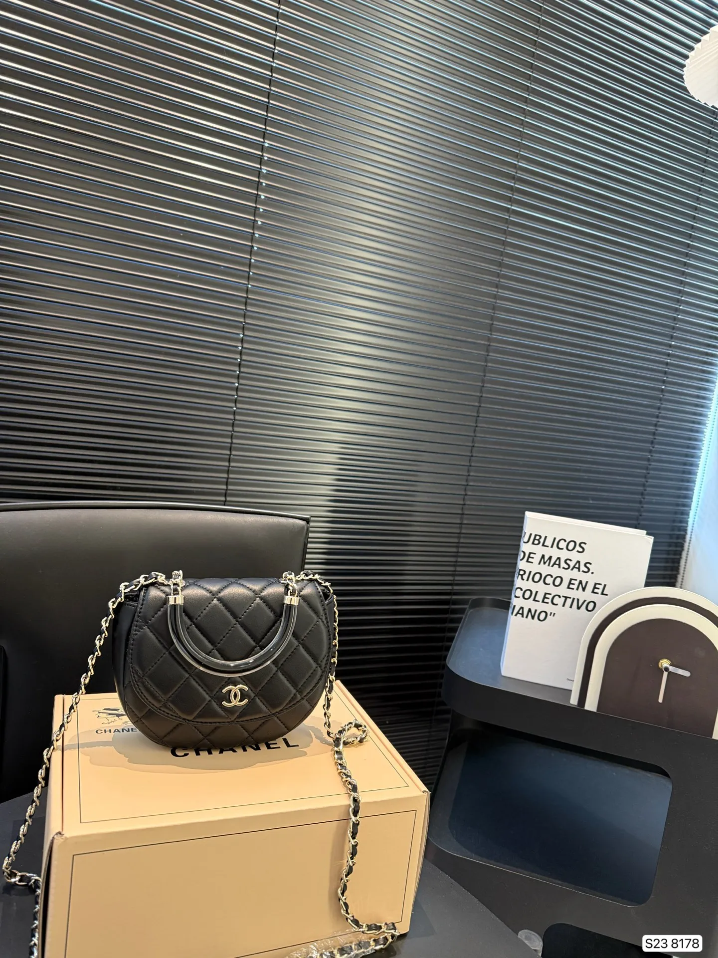 Chanel 1:1 premium 22 mini handbag in shiny black calfskin with gold hardware and CC medallion on luxury boutique box - xiashuluxe