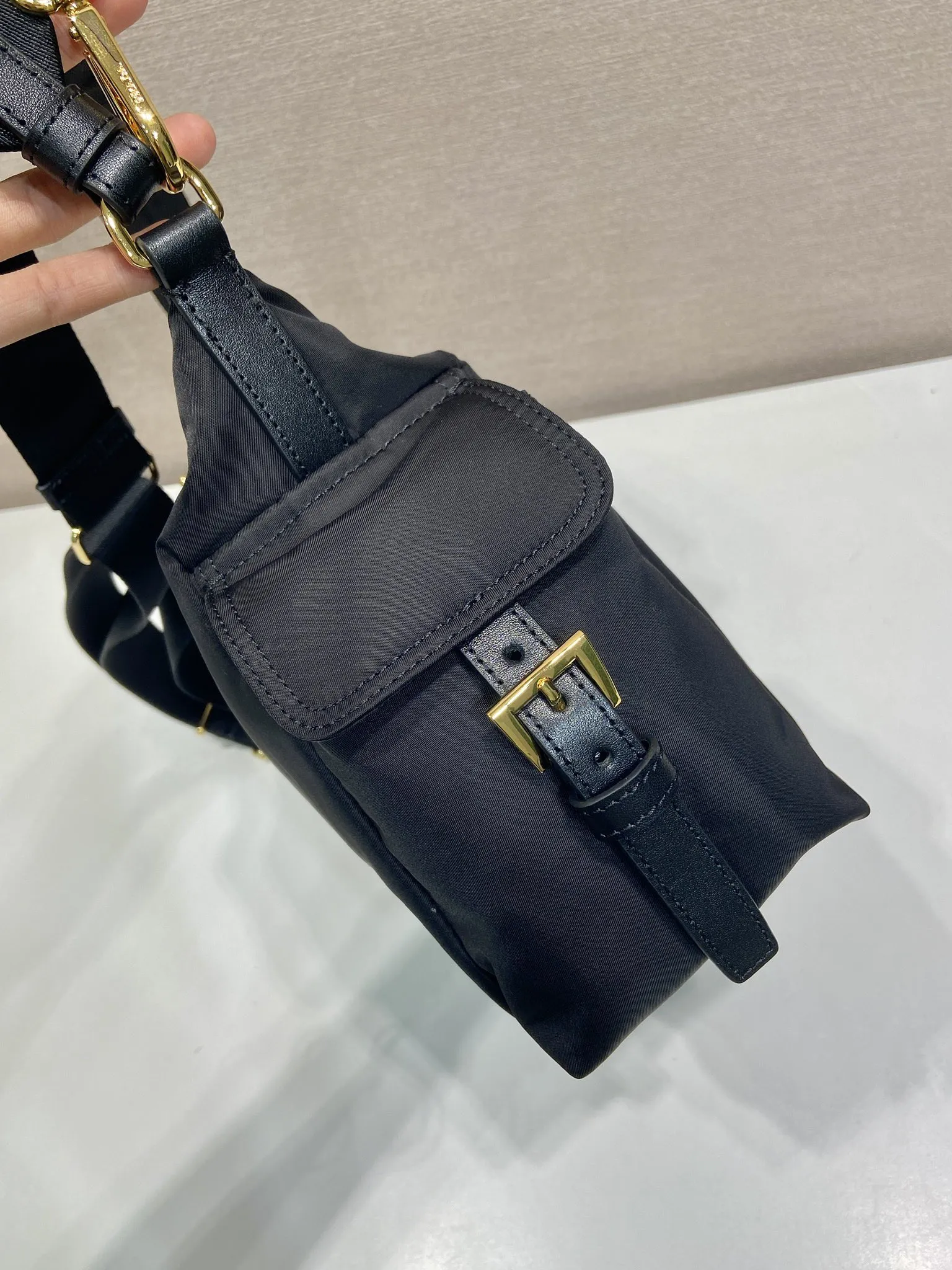 Prada 1:1 premium nylon hobo bag in black with triangle logo and detachable multi-way straps - xiashuluxe