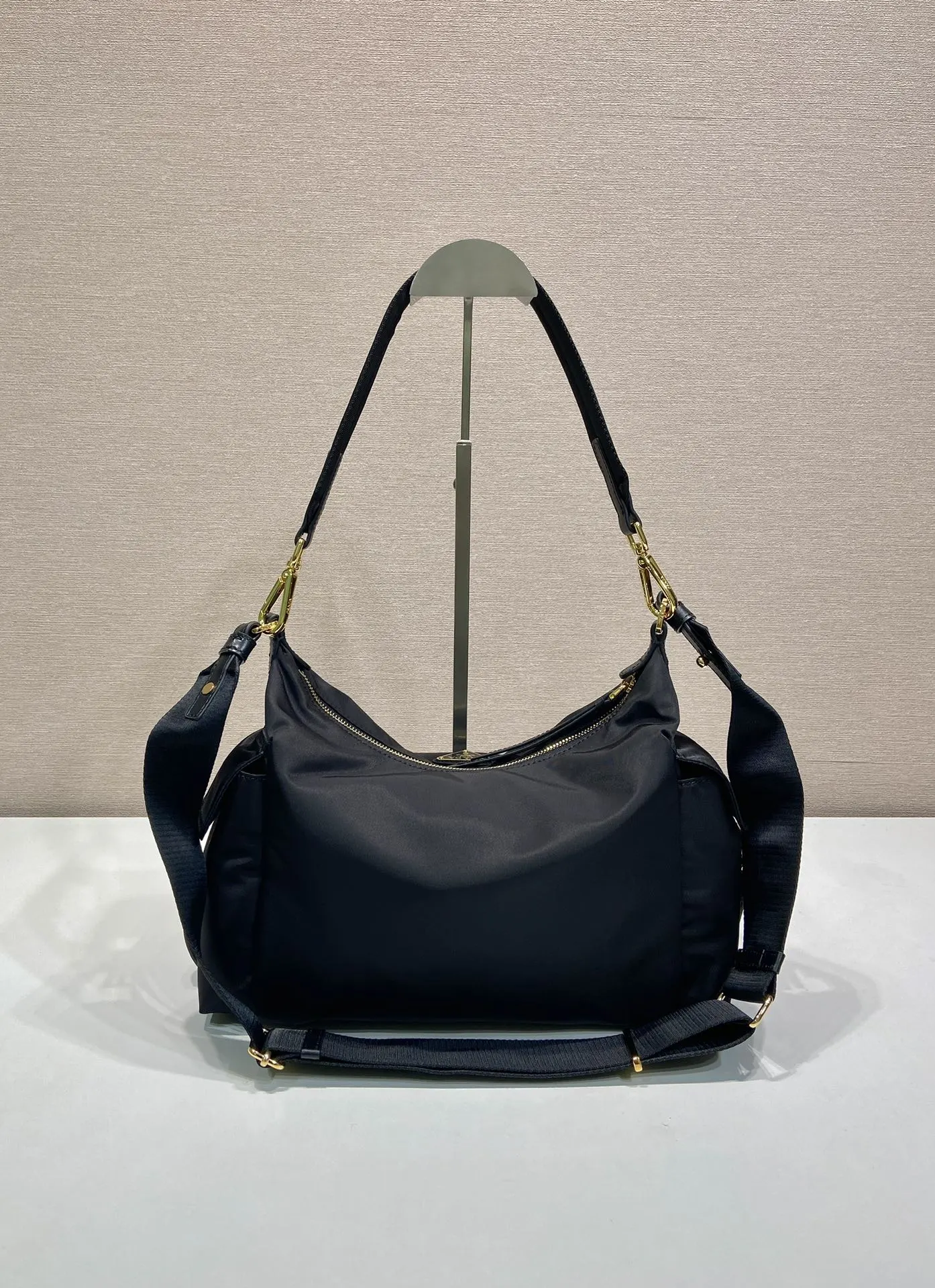 Prada 1:1 premium nylon hobo bag in black with triangle logo and detachable multi-way straps - xiashuluxe