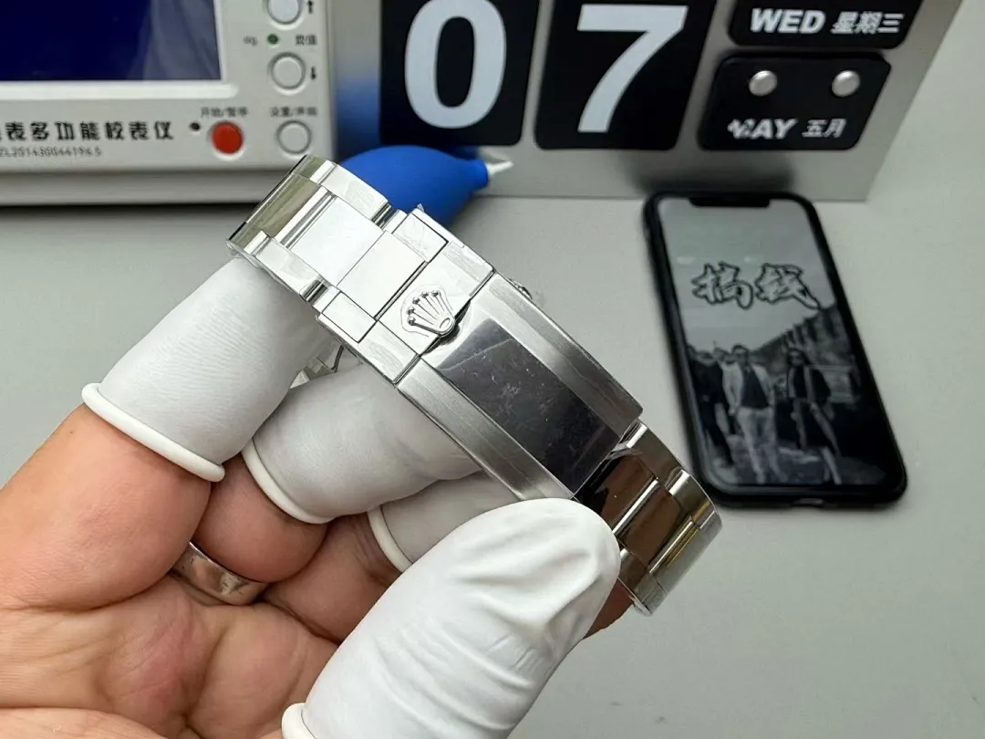 Top-grade watches 0095