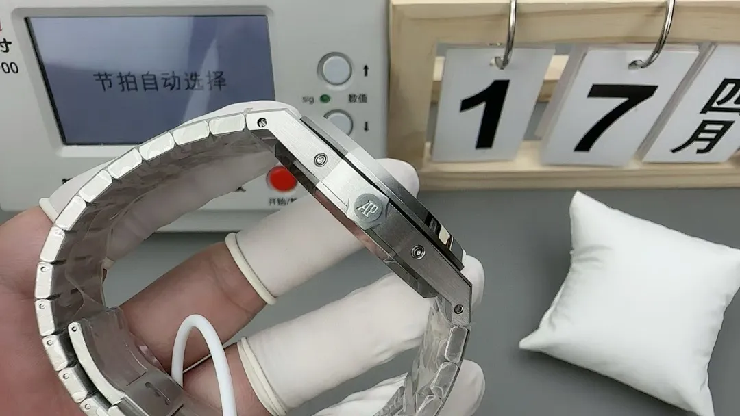 Top-grade watches 0144