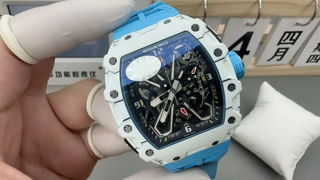 Top-grade watches 0105