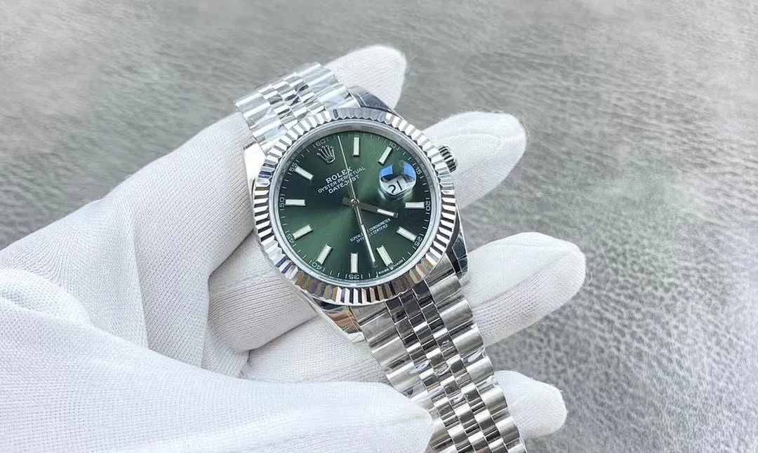 Top-grade watches 0747