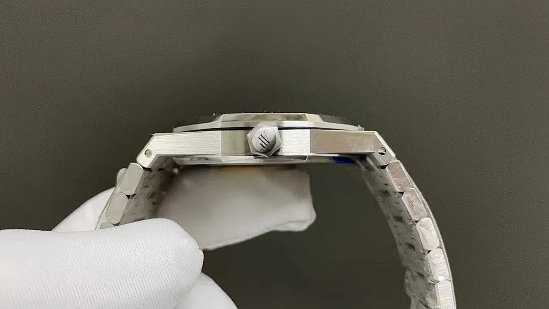 Top-grade watches 0761