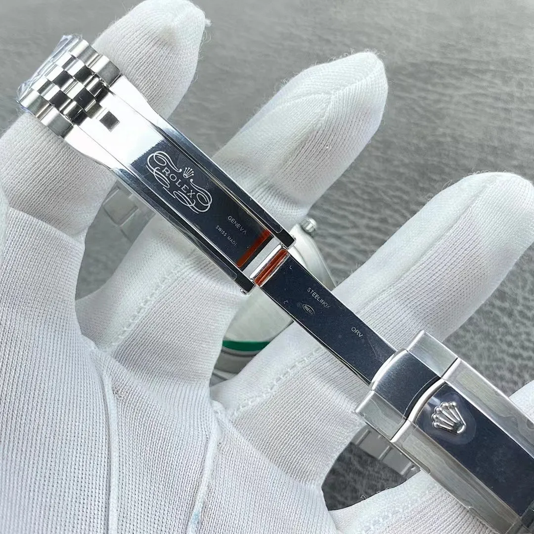 Top-grade watches 0747