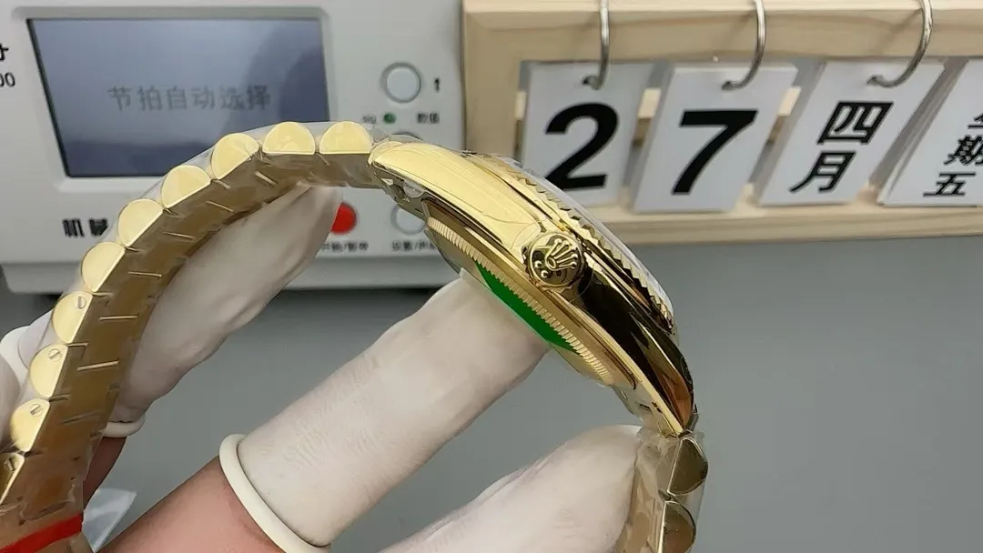 Top-grade watches 0095