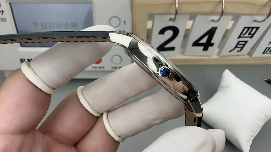 Top-grade watches 0108