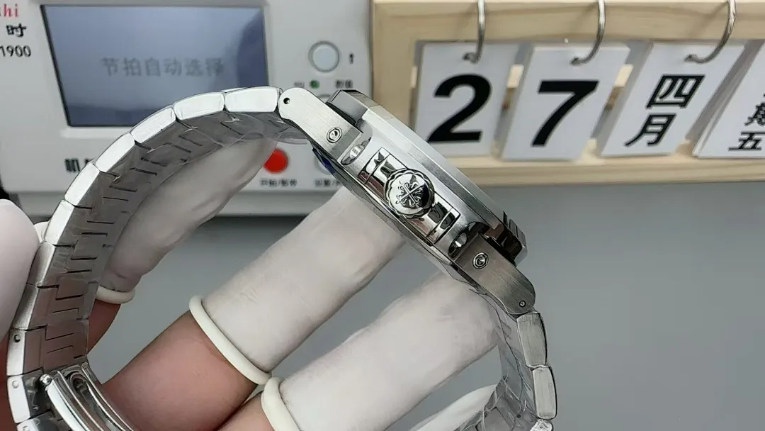 Top-grade watches 0099