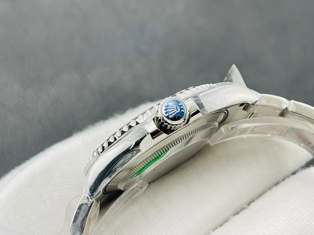 Top-grade watches 033