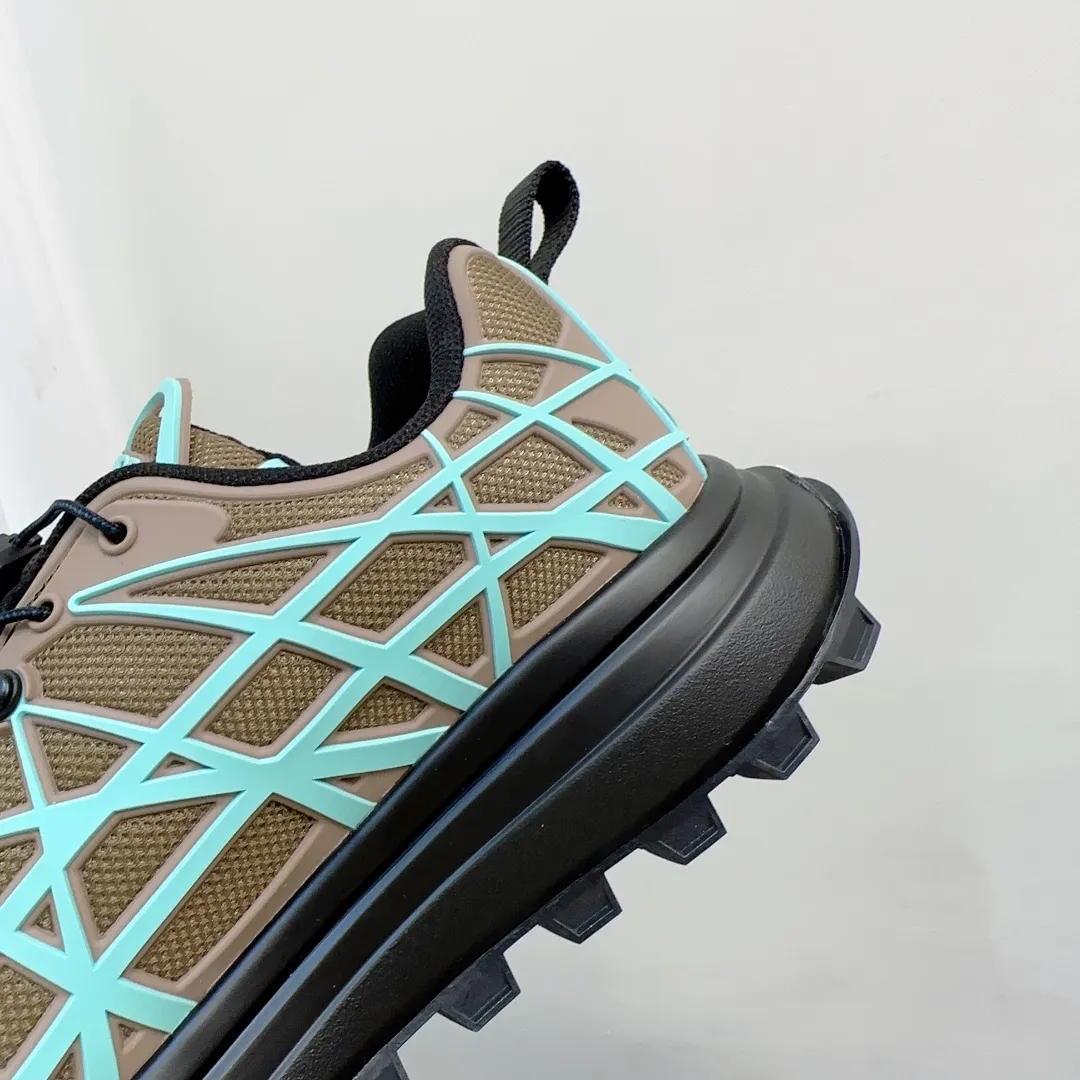 Close-up of Dior B31 sneaker tongue and high-density breathable lining