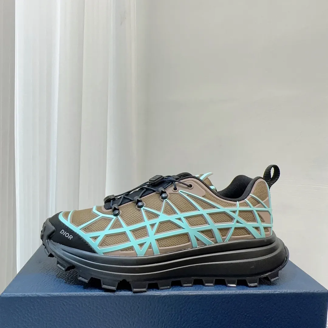 Dior B31 runner sneaker with rubber overlays and technical mesh 1:1 quality