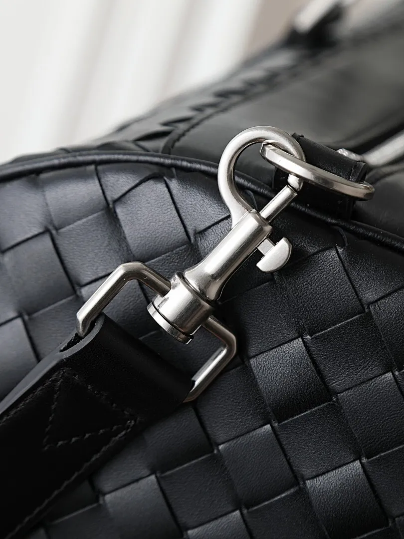 Luxury BV weekender bag in supple black calfskin leather
