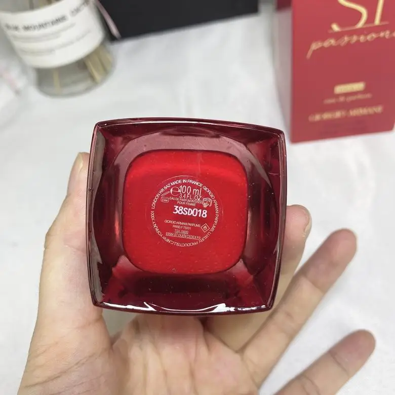 Armani Women 100ml (2)