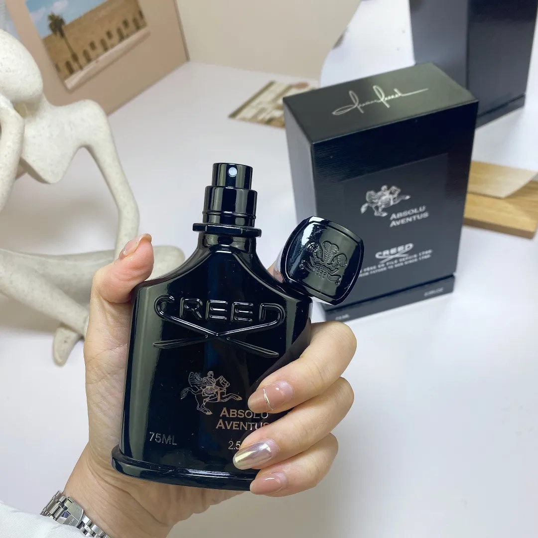 65💰恺芮得信仰礼盒装拿破仑之水(成功)馥郁版男士香水75ml Creed Absolu Aventus,2023 属性:男香 香调:果香西普调 前调:香柠檬柠檬黑加仑葡萄柚生姜 中调:菠萝广藿香粉红胡椒小豆蔻肉桂 后调:香根草广藿香开司米木劳丹脂 降龙涎香醚麝香橡木苔