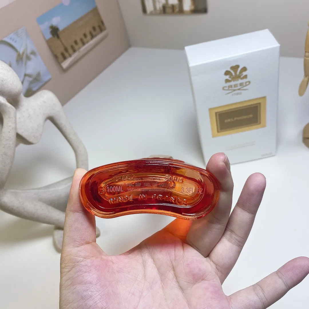 55💰恺芮得海豚座中性香水100ml Creed Delphinus, 2024 属性:中性香 香调:花香调 前调:鸢尾花 中调:焚香 后调:香草