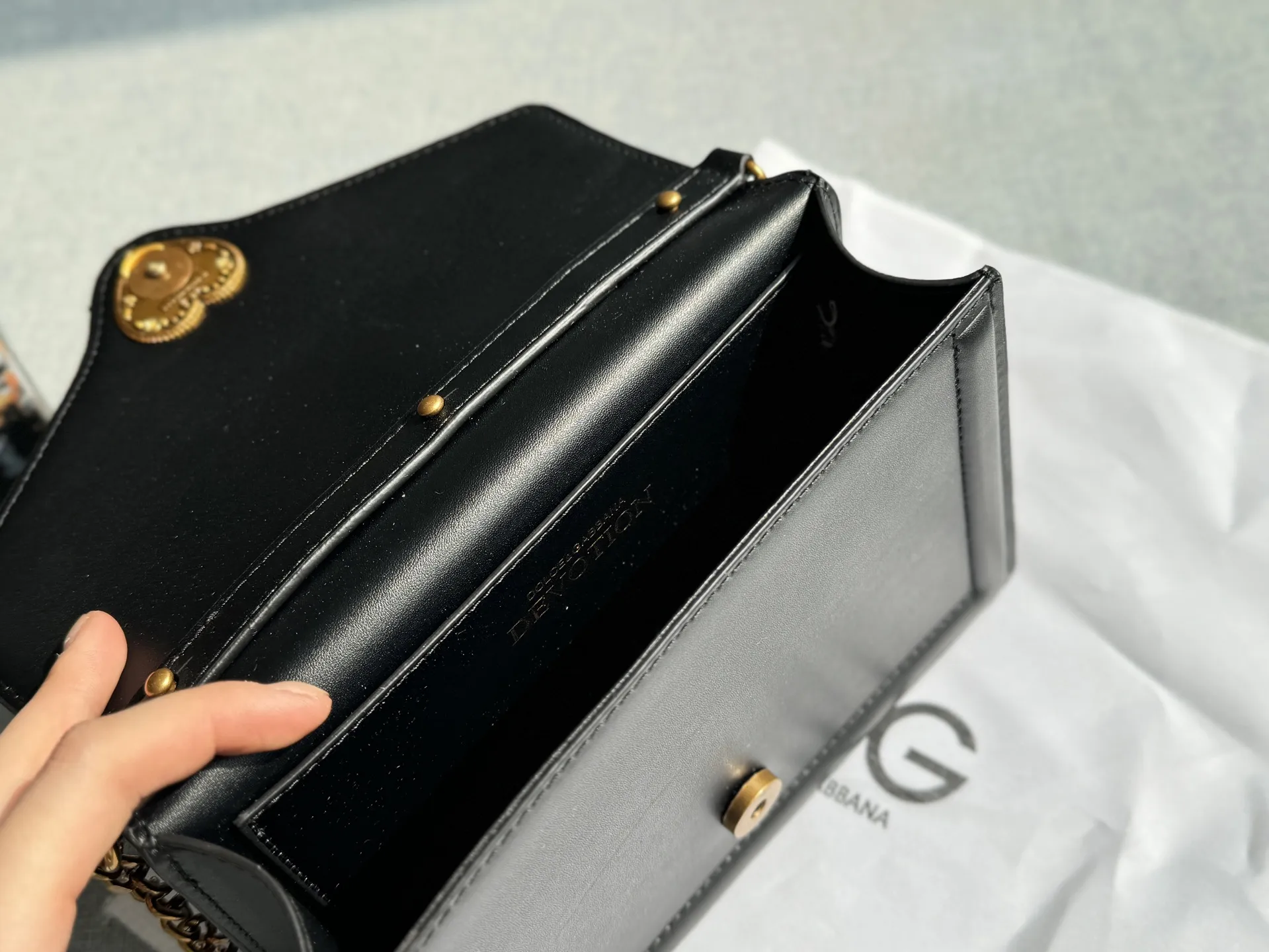 Elite Service Dolce & Gabbana Devotion Handbag Collection