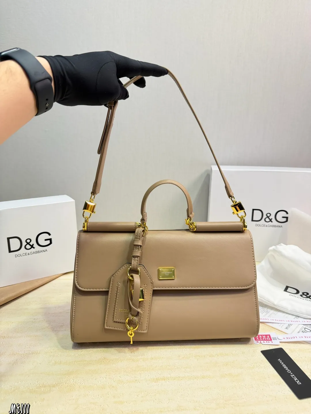 Dolce & Gabbana Sicily Bag Black Leather Classic Medium 30cm