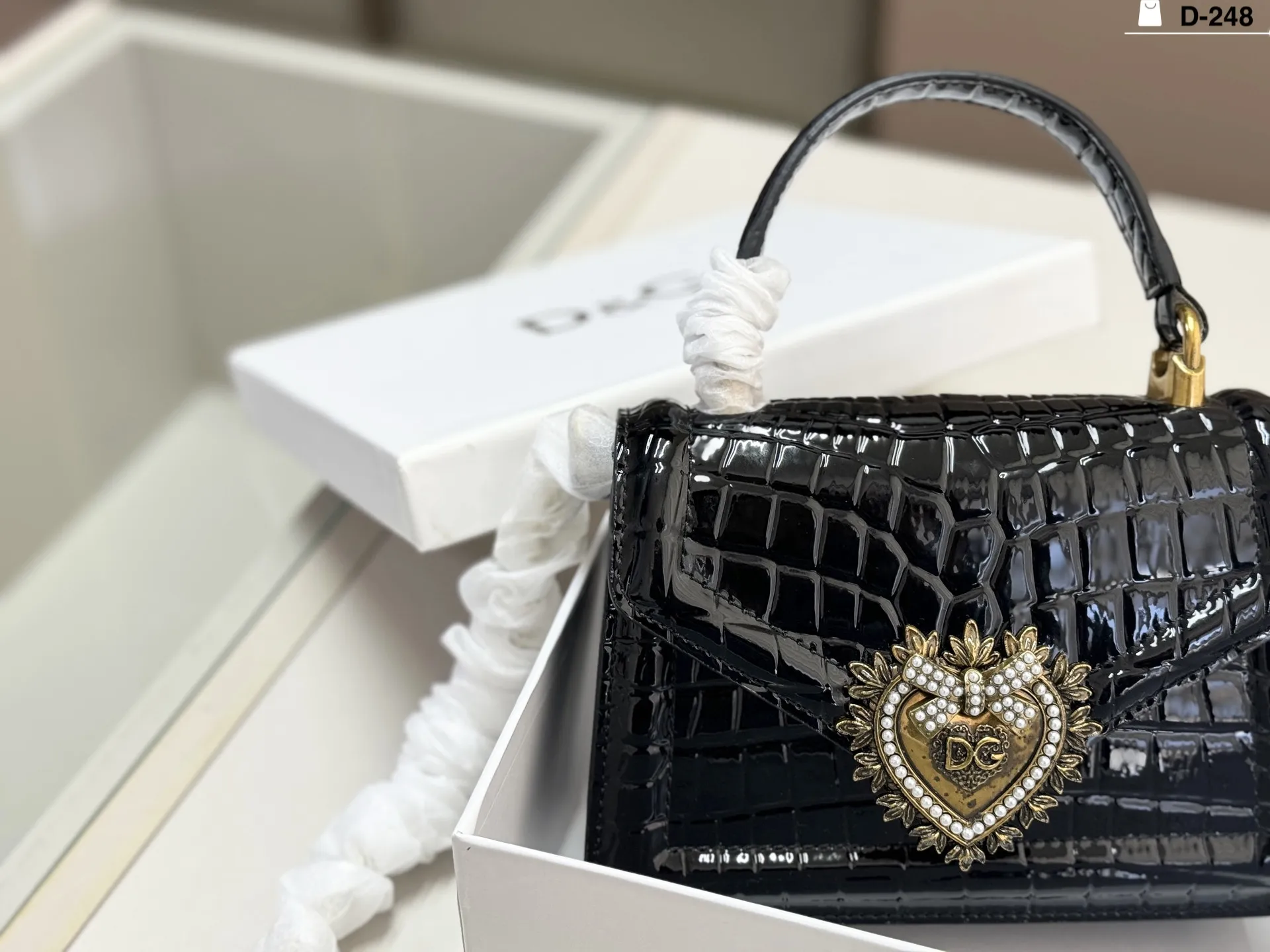 D&G Black Leather Messenger Bag UK Shipping Tax-Inclusive