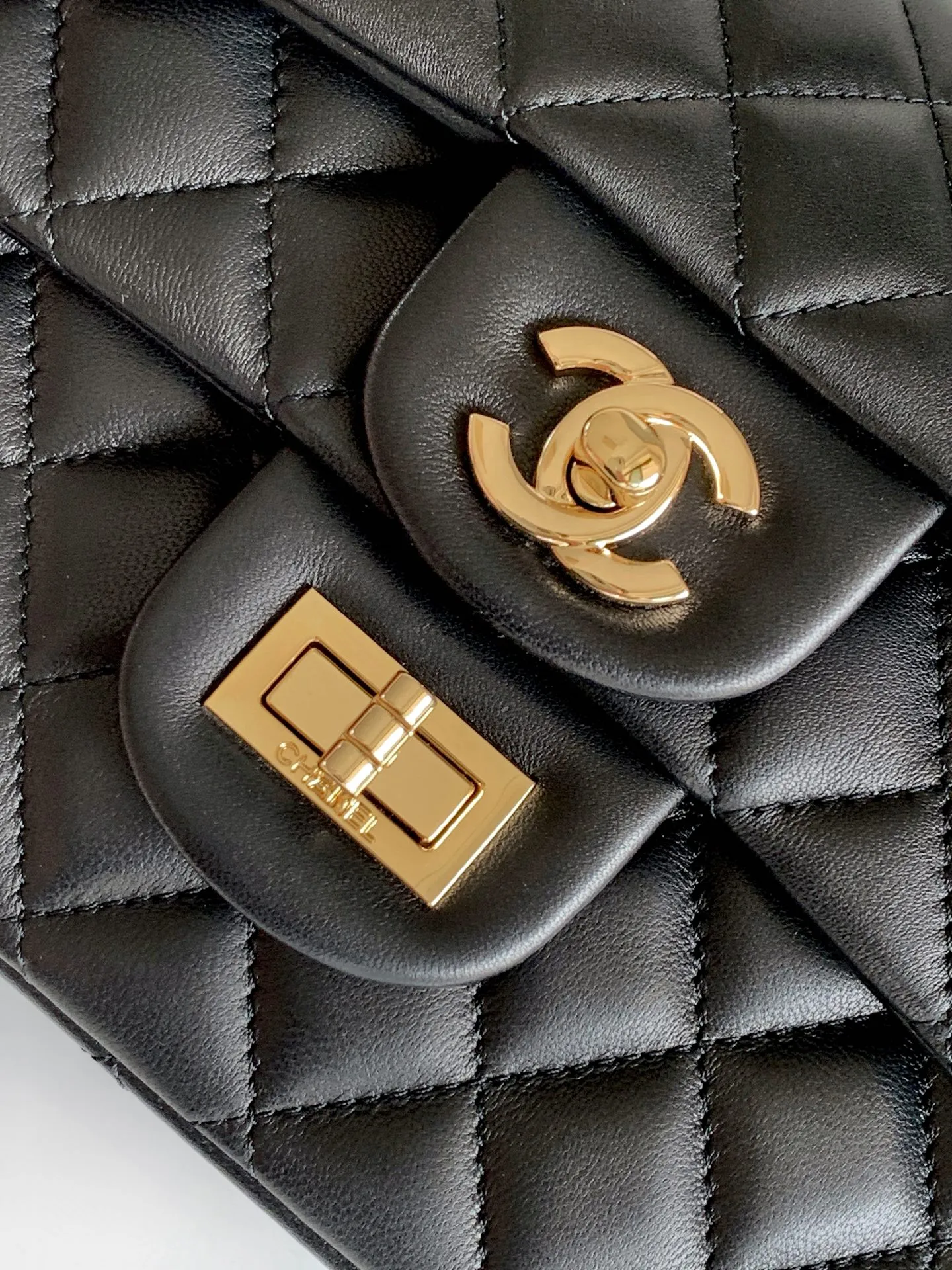 Chanel 2.55 Mademoiselle Lock Hybrid Bag 1:1 Quality Europe