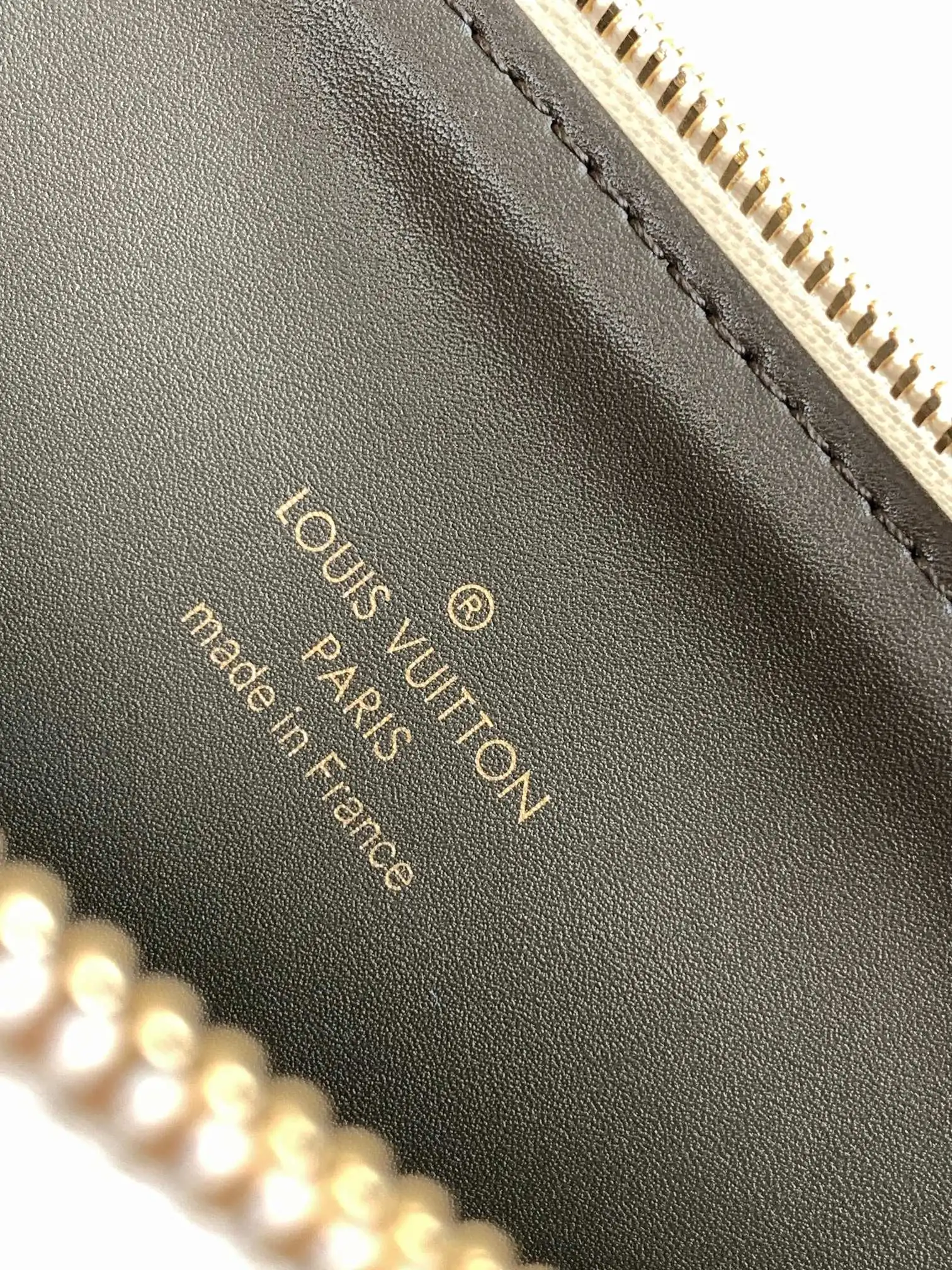 Elite Craftsmanship LV M21262 Europe Shipping